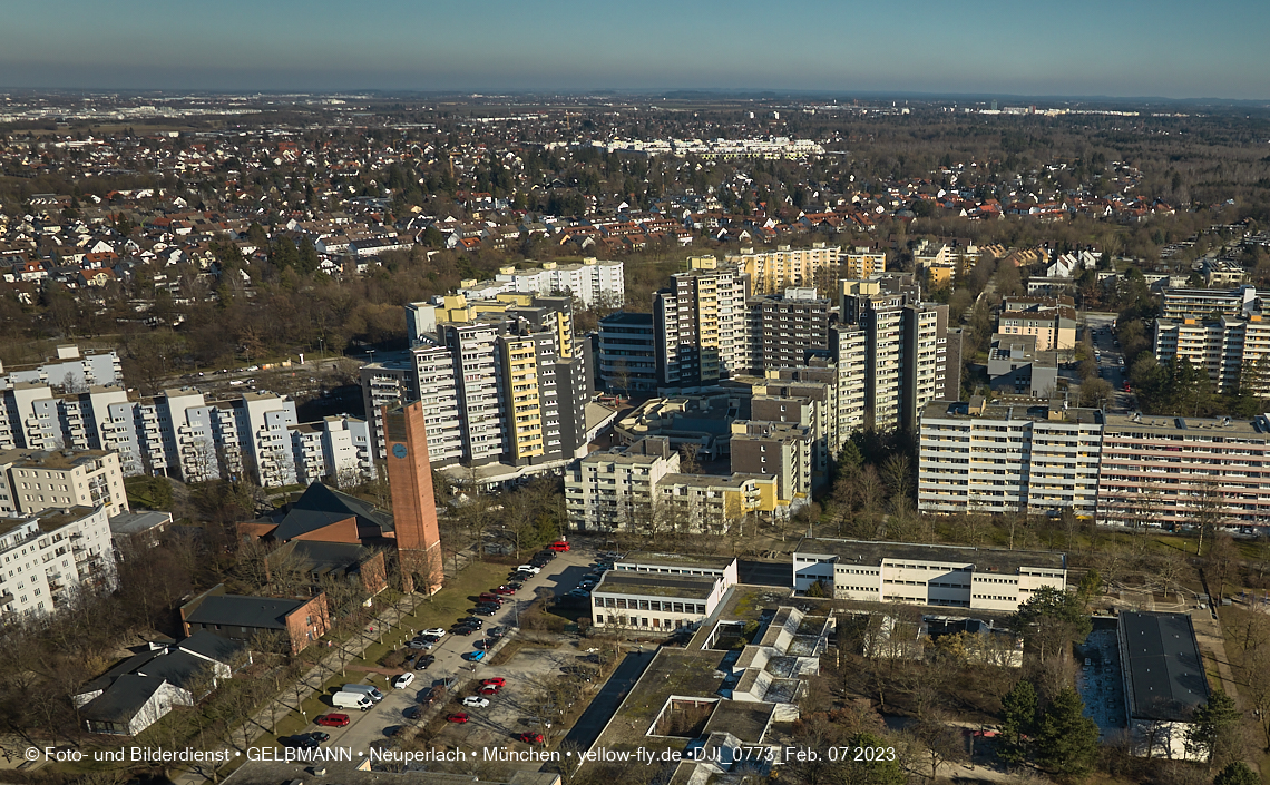 07.02.2023 - Luftbilder vom Marx-Zenrtum und Umgebung in Neuperlach